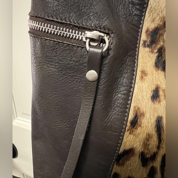 Garnet Hill genuine leather bag - Picture 3 of 16